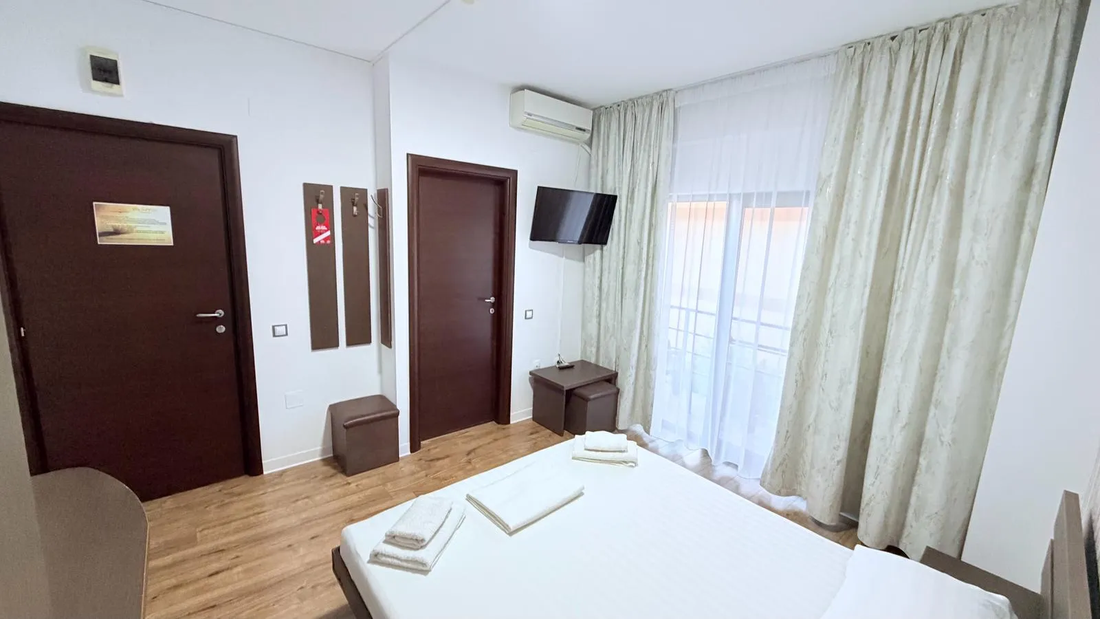 Cameră Dublă Matrimonială, detaliu interior