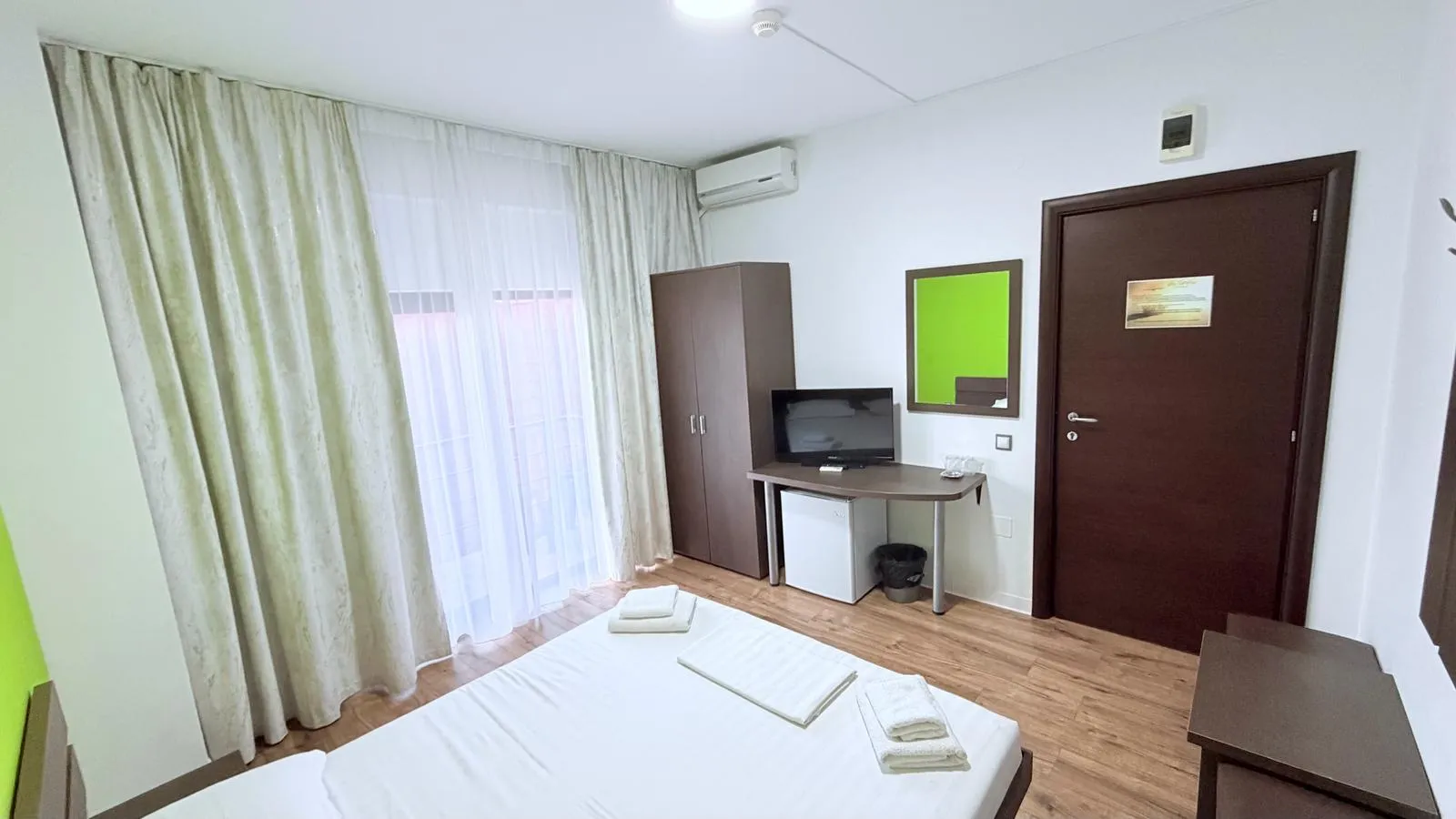 Cameră Economy cu Balcon, interior confortabil