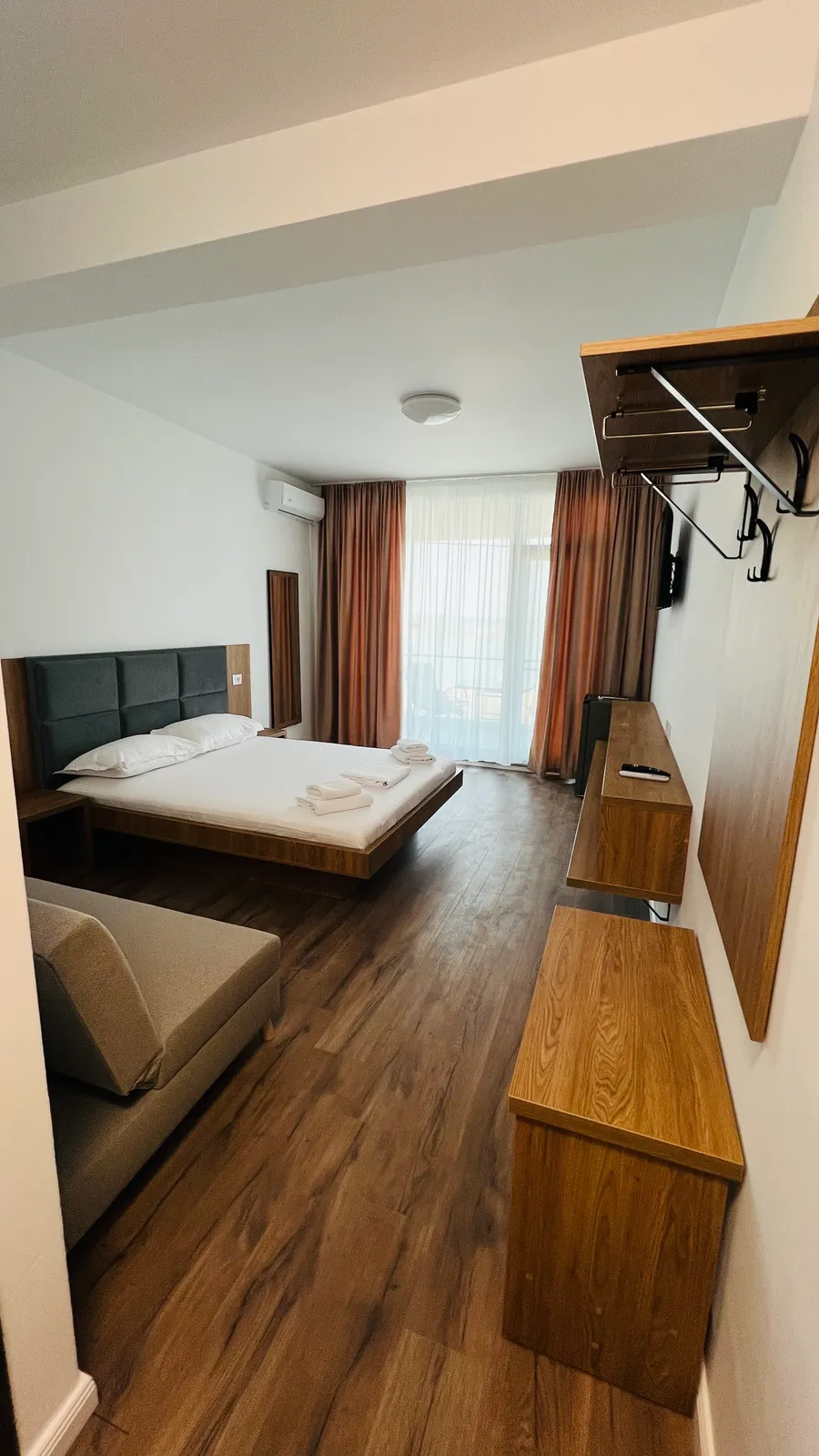 Suită Family 3 persoane, detaliu interior modern